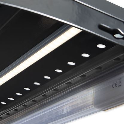 Picture of "CLASSIC" STRAIGHT MAGNETIC LED BAR